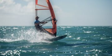 Windsurfen als Ausgleich: Leistung und mentale Stärke